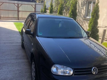 Авто Volkswagen Golf 1999 № 8748055