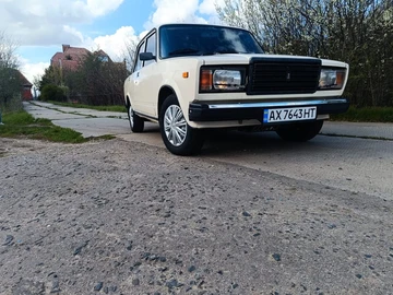 Авто ВАЗ 2107 1996 № 8748187