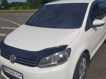 Авто Volkswagen Touran 2010 № 8748205