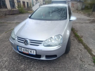 Авто Volkswagen Golf 2005 № 8748208