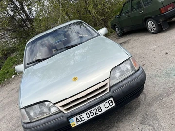 Авто Opel Omega 1988 № 8748336