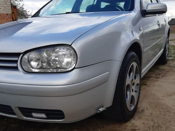 Авто Volkswagen Golf 2001 № 8748390