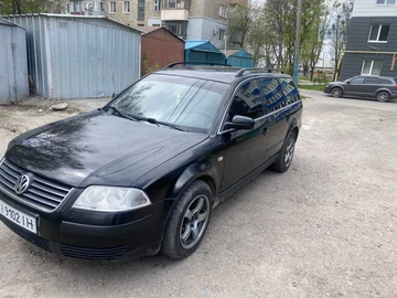 Авто Volkswagen Passat Variant 2002 № 8748399