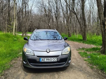 Авто Renault Megane 2011 № 8748410
