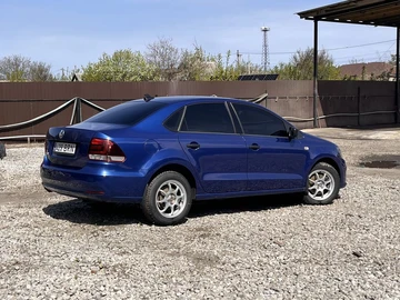 Авто Volkswagen Polo 2018 № 8748646