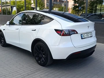 Авто Tesla Roadster 2021 № 8748647