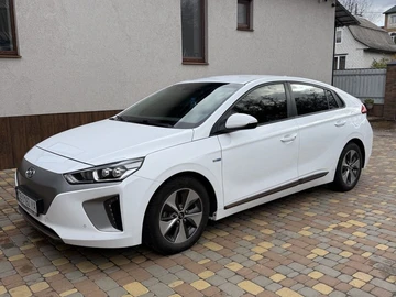 Авто Hyundai Ioniq 2020 № 8749034