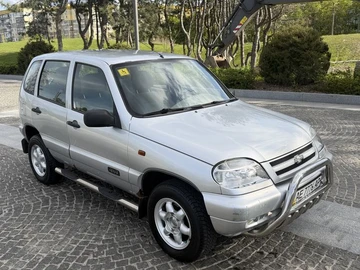 Авто Chevrolet Niva 2006 № 8749066