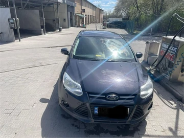 Авто Ford Focus 2013 № 8749071