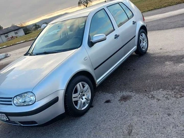 Авто Volkswagen Golf 2002 № 8749087