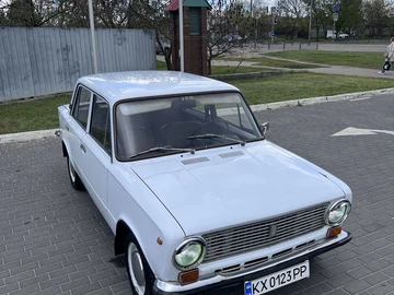 Авто ВАЗ 2101 1982 № 8749136