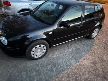 Авто Volkswagen Golf 2002 № 8749246