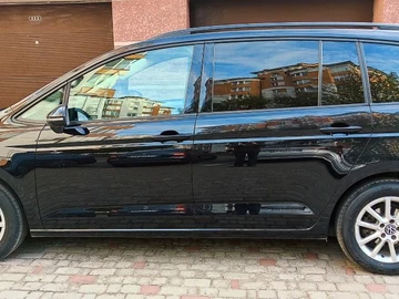 Авто Volkswagen Touran 2017 № 8749265
