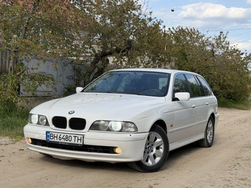 Авто BMW 5 Серия 2003 № 8749272