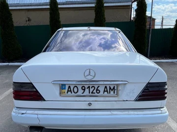 Авто Mercedes 200 1994 № 8749328