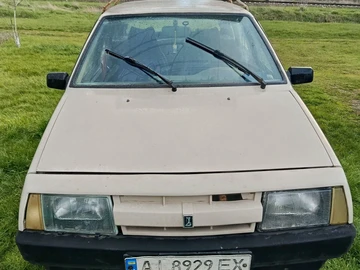 Авто ВАЗ 2109 1988 № 8749350