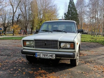 Авто ВАЗ 2107 1997 № 8749351