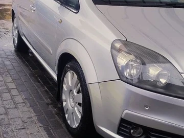 Авто Opel Zafira 2007 № 8749613