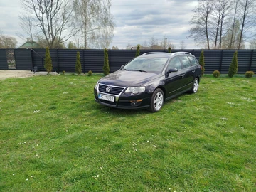 Авто Volkswagen Passat Variant 2007 № 8749635