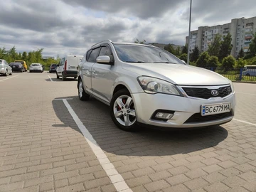 Авто KIA Cee X27 D 2010 № 8749657