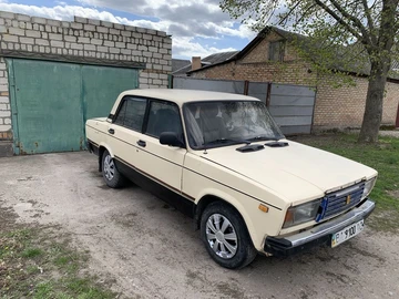 Авто ВАЗ 2107 1992 № 8749758