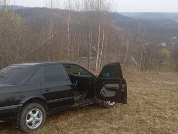 Авто Audi 100 1992 № 8749905