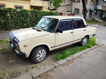 Авто ВАЗ 2105 1990 № 8749910