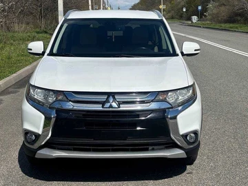 Авто Mitsubishi Outlander 2017 № 8750151