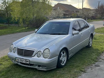 Авто Mercedes E Серия 2000 № 8750154