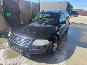 Авто Volkswagen Passat Sedan 2003 № 8750187