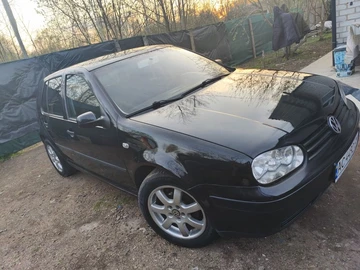 Авто Volkswagen Golf 2001 № 8750294