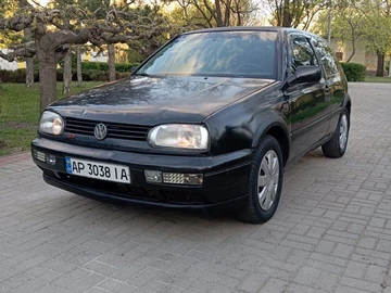 Авто Volkswagen Golf 1995 № 8750331