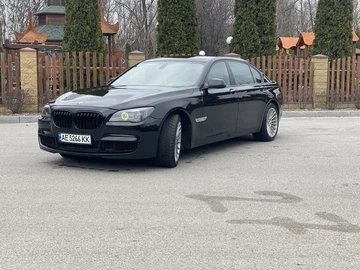 Авто BMW 7 Серия 2010 № 8750483