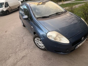Авто Fiat Grande Punto 2009 № 8750490