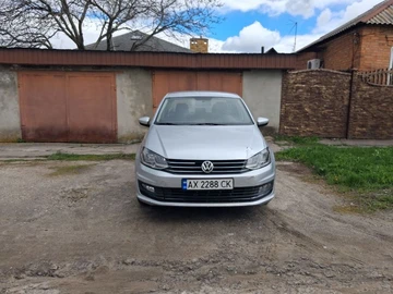 Авто Volkswagen Polo 2019 № 8750496