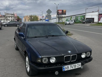 Авто BMW 7 Серия 1990 № 8750507