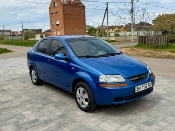 Авто Chevrolet Aveo 2005 № 8750541