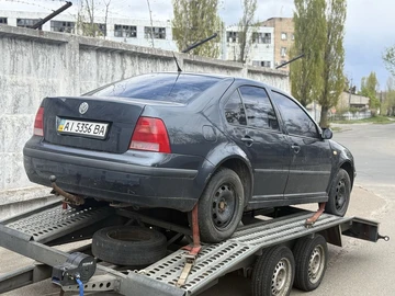 Авто Volkswagen Bora 1999 № 8750549