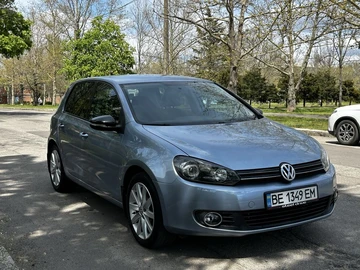 Авто Volkswagen Golf 2010 № 8750807