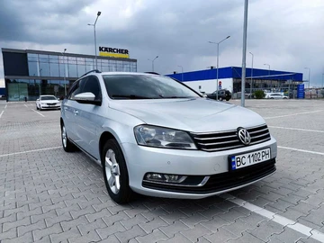 Авто Volkswagen Passat Variant 2012 № 8750809