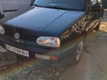 Авто Volkswagen Golf 1996 № 8750825