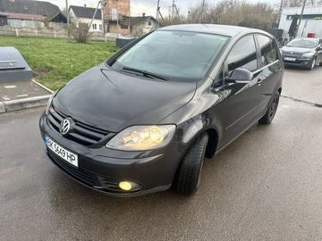 Авто Volkswagen Golf Plus 2006 № 8750919