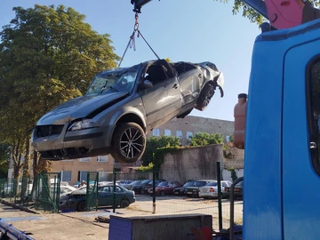 Авто Volkswagen Passat Sedan 2003 № 8750979