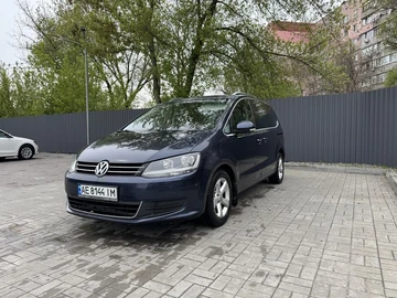 Авто Volkswagen Sharan 2011 № 8751117