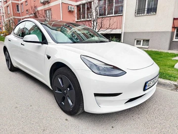 Авто Tesla Model 3 2021 № 8751127