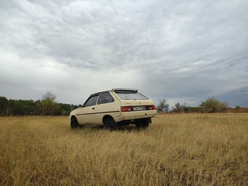 Авто ЗАЗ 1102 1993 № 8751163