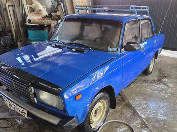 Авто ВАЗ 2107 1989 № 8751322