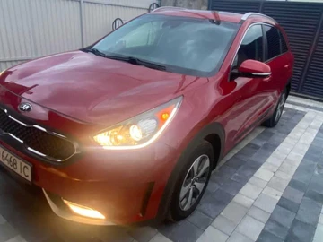 Авто KIA Niro 2017 № 8751384