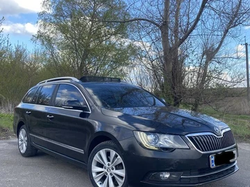 Авто Skoda Superb 2015 № 8751396