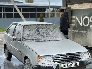 Авто ЗАЗ 1102 1994 № 8751533